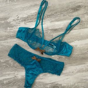 Ritratti Italy Silk Eyelash Lace Sheer Bra Cheeky Panty Set 34B/M